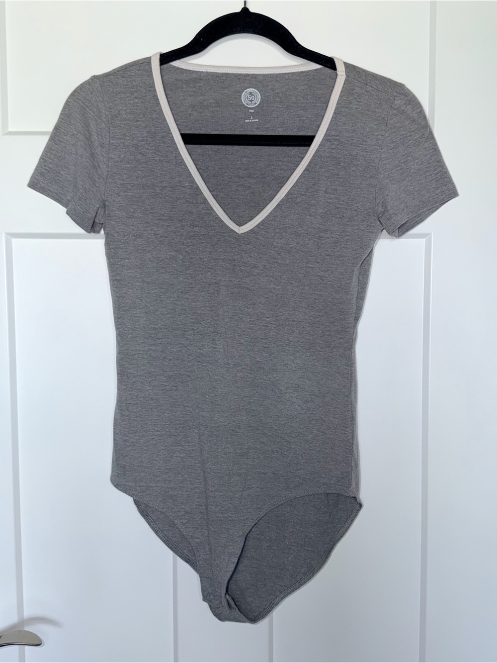 Gray and White Trim Short Sleeve Bodysuit